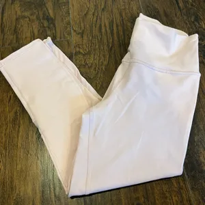 ALO Light Pink Mesh Side Capri Leggings thumbnail 1