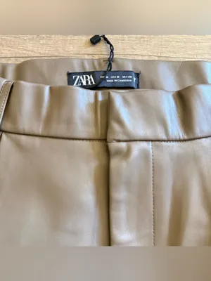 ZARA Women's Faux Leather High-Waisted Pleated Shorts thumbnail 3