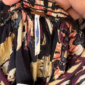NWT Free People On The Edge Romper Black Floral Size Medium Retail $108.00 thumbnail 12