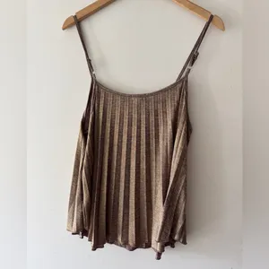 Urban Outfitters Silence‎ + Noise Gold Metallic Pleated Tank Top thumbnail 3