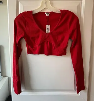 Garage Red V-Neck Long Sleeve Crop Top- NWT thumbnail 1