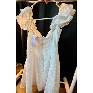 Wild Fable White Floral Jacquard Ruffle Sleeve Mini Dress Sweetheart Cowl Neck M thumbnail 3