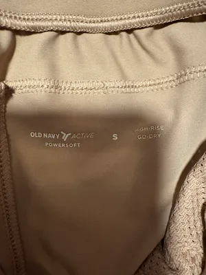 Old Navy Short thumbnail 2