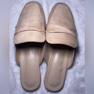 LAICIGO Suede Flat Mules Closed Square Toe Backless Loafers Beige Tan 9.5 thumbnail 2