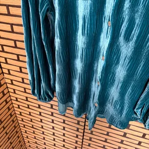 Daytrip Teal Velvet Button‎ Down Tunic Top Size XL thumbnail 4