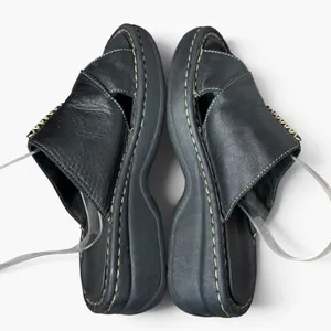 Vintage Y2K Skechers Black Leather Chunky Platform Slide Sandals Size 6 Grunge thumbnail 5