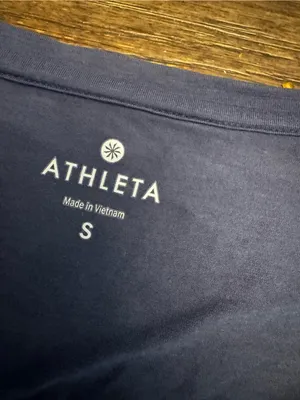 Athleta Women's Scoop Neck Short Sleeve Tee - Blue peek a boo thumbnail 3