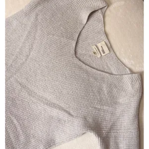 Wilfred Free Wolter Aritzia Gray V-Neck Waffle Knit Wool Pullover Sweater M thumbnail 5