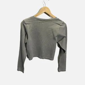 Wild Fable Womens Seamless Long Sleeve Notched Neck Ribbed‎ Crop Top Gray S thumbnail 4