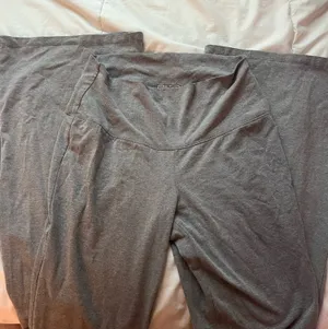 Target Grey flare leggings thumbnail 1