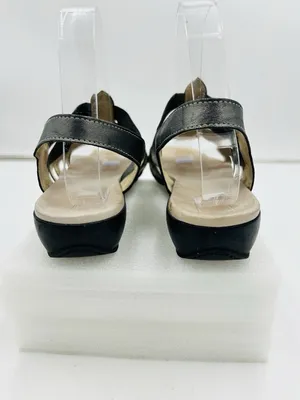 Munro American Darian Silver Elastic Strappy Slingback Sandals Shimmer Sz 9M thumbnail 7