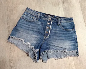 Hollister High-Rise Denim Mom Shorts thumbnail 1