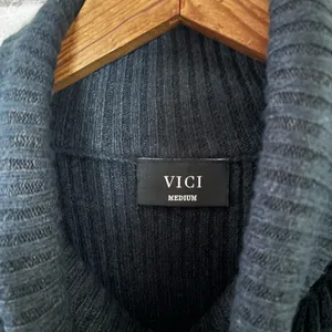 VICI Black Ribbed Stretch Turtleneck Sweater thumbnail 5