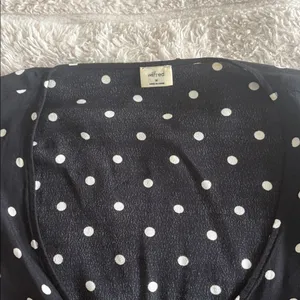 Aritzia Wilfred Top Size Medium Polka Dot thumbnail 2