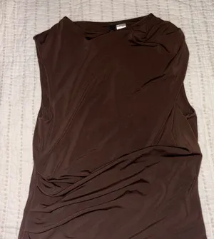 H&M Top thumbnail 1