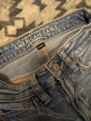 American Eagle Jeans thumbnail 4