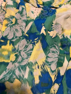 These Three Boutique floral set  thumbnail 5