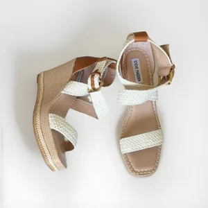 Steve Madden Calico Espadrille Wedge Sandals Beige Crochet Platform Size 11 NWOB thumbnail 2