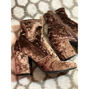 Steve Madden Brown Crushed Velvet Block Heel Ankle Boots thumbnail 7