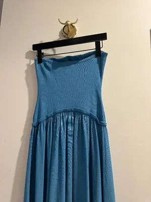 SOLID & STRIPED The Strapless Soglio Dress in French Blue Size Small thumbnail 8