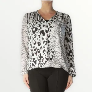 Cabi Black And White Animal Print Faux Wrap Long Sleeve Blouse‎ Size S thumbnail 2