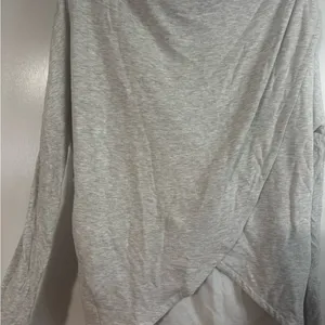 Athleta Purana Wrap Sweatshirt Hoodie Draped Top Heather Gray Size Small thumbnail 3