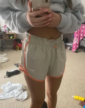Nike shorts thumbnail 1