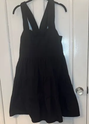 Banana‎ Republic Elegant Black Tiered Dress size XS EUC thumbnail 1