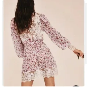 For LOVE & LEMONS FOR VICTORIA’S SECRET: Melrose Robe 💕 thumbnail 4