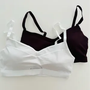 Gymshark L Balcony Peekaboo Sports Bra Set thumbnail 1