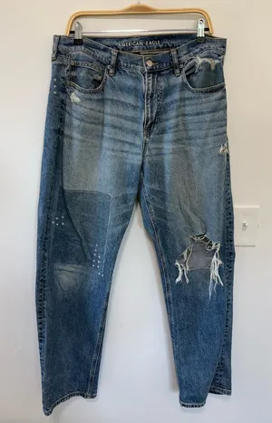 American Eagle 90s Straight Distressed Jeans- Woman’s 14 thumbnail 1