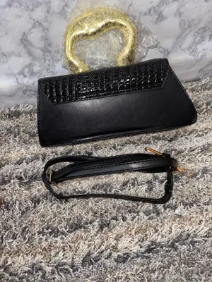 Black Croc-Embossed Handbag with Gold Handle & Crossbody Strap thumbnail 7