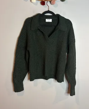 Old Navy dark green collared sweater thumbnail 1
