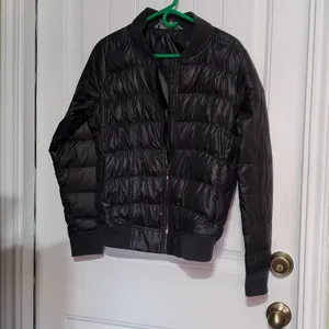 Athleta Puffer Full Zip Jacket Size Medium thumbnail 3