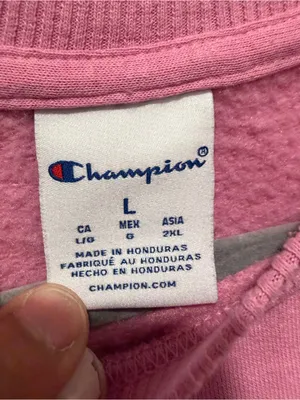 Champion Pink Crewneck Sweatshirt Women’s Large Logo Pullover Fleece Athleisure thumbnail 2