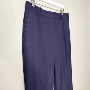 NWT Ann Taylor The Trouser in Seamless Stretch Curvy Fit Pants Navy Blue Size 10 thumbnail 5