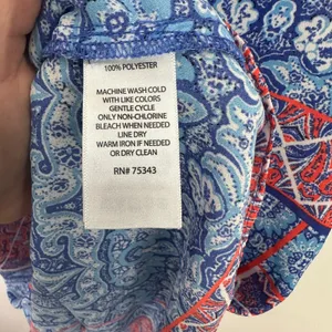 St Tropez West Sleeveless Top M Blue Paisley Boho Coastal Resort Vacation Beachy thumbnail 3