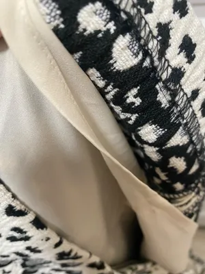 Loft Mock Neck Sleeveless Midi Snow Leopard/Cheetah Print Size 6 Dress thumbnail 8