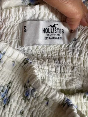 Hollister Cream Floral Tiered Mini Skirt with Blue Flowers Size S thumbnail 5