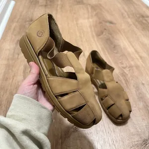 EARTH | Women's Tan Leather Elastic Strappy‎ Fisherman Cadged Sandals, Size 6.5 thumbnail 1