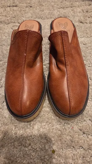 Beast 2 in heel clogs thumbnail 2