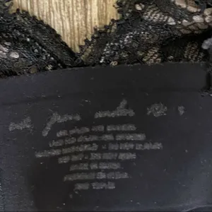 Pure water black lace bra thumbnail 10