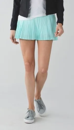 Lululemon Pleat To Street‎ II Teal Blue Spotted Skirt Size 2 thumbnail 1