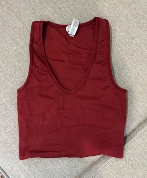 Athleta Cropped Tank Top Workout thumbnail 1