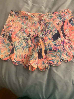 Lilly Pulitzer Shorts thumbnail 1