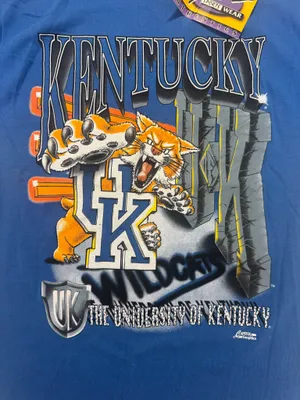 Vintage 90s Kentucky Wildcats T Shirt NWT Capitol Graphics USA NCAA Big Graphic M thumbnail 2