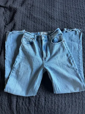Abercrombie High-Rise Jeans 90s thumbnail 2