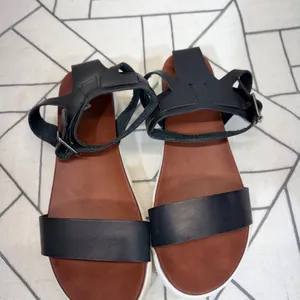 MIA Platform Sandals Size 10 Black Ankle Strap Flatform Sporty Summer Shoes‎ thumbnail 6