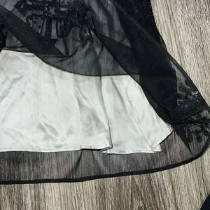 Hazel size small Full skirt Black thumbnail 3