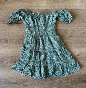Hollister Green Floral Paisley Off The Shoulder Dress thumbnail 1